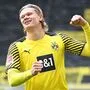 Erling Haaland jubelt wohl auch noch in der kommenden Saison im BVB-Trikot.