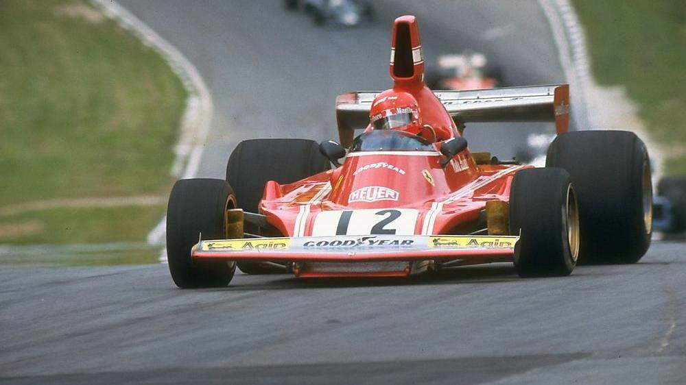 Niki Lauda im legendären Ferrari 312