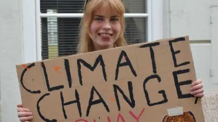 Demo-Organisatorin Hannah Eberdorfer (17) vom Gymnasium Tanzenberg ging im Vorfeld von bis zu 400 Teilnehmern aus.