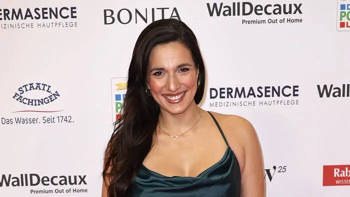 Sally Özcan 