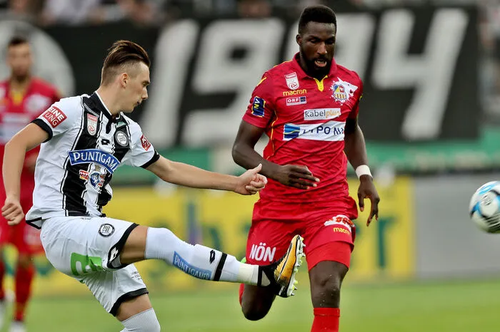 Dario Maresic und Lonsana Doumbouya