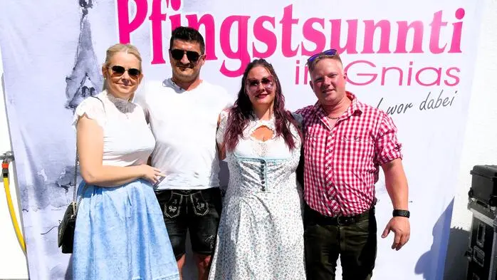 Nach dem Pfingstgottesdienst in der Filialkirche Gnies verwandelte sich der große Platz beim Feuerwehrhaus Gnies, in der Gemeinde Sinabelkirchen, in ein prächtiges Festgelände und machte das traditionelle Dorffest am Pfingstsonntag zum regionalen Highlight für die Besucherinnen und Besucher.
