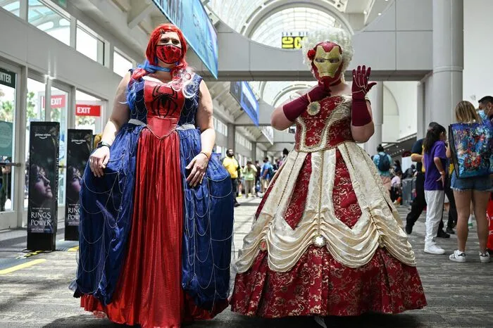 Nach zwei coronabedingten Online-Verlagerungen darf die international begehrteste Comicbuchmesse nun endlich wieder an seinem gewohnten Stammplatz in der südkalifornischen Küstenstadt über die Bühne gehen. 