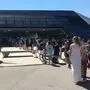 Sie kommen hier nicht rein: Die Volksseele vor der Auster kocht.