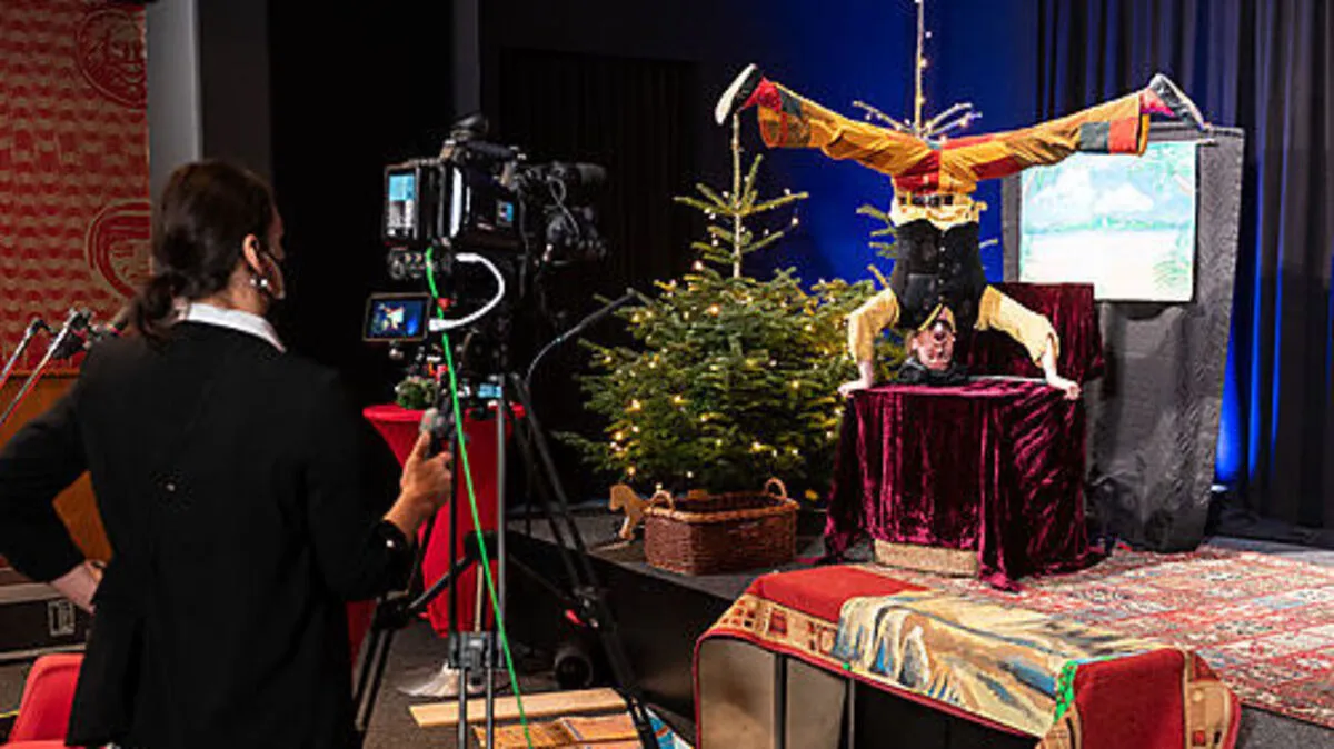 Die Dreharbeiten fanden im Fuchspalast in St. Veit statt