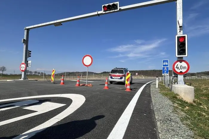 Dann sprang die Ampel von Rot...