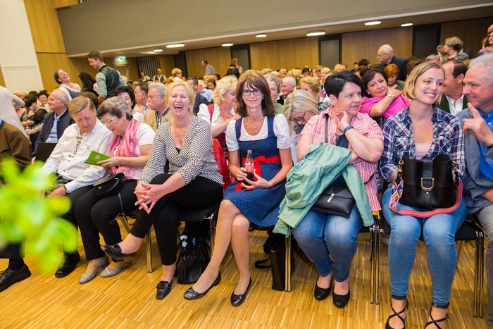 Rund 300 Besucher waren in den Rathausfestaal nach St. Andrä gekommen um dem Konzert zu lauschen. 