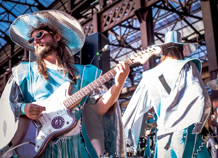 Auch die Green Line Marching Band ist Teil von La Strada