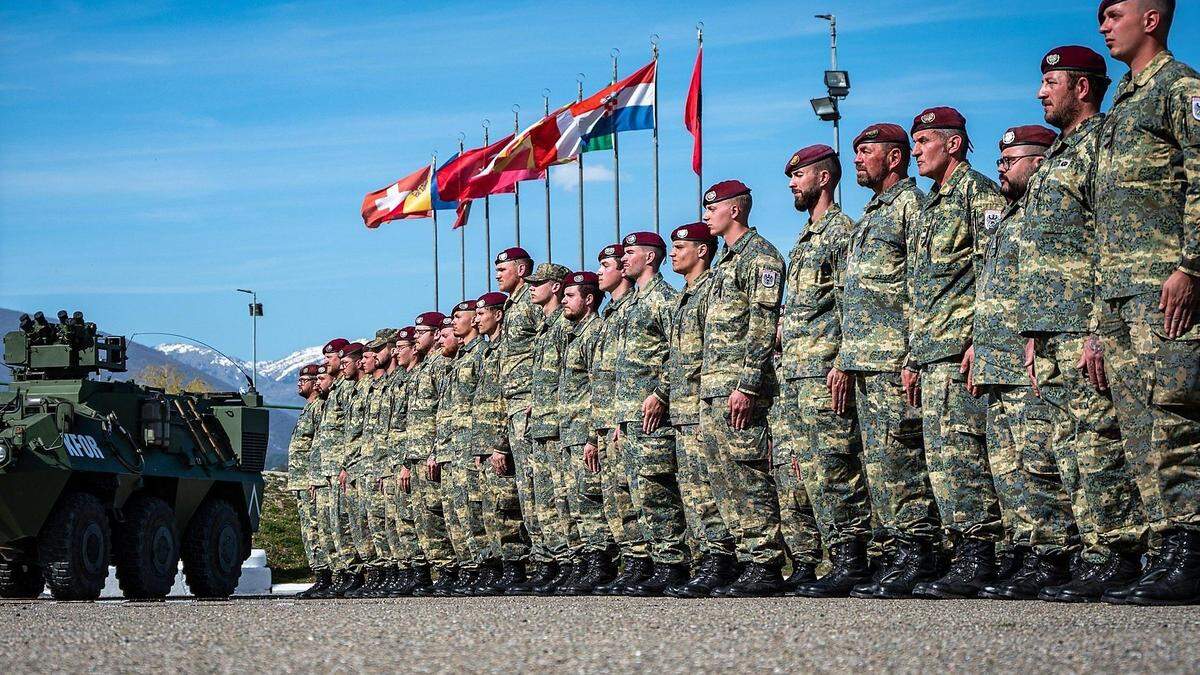 Derzeit ist das Bundesheer mit rund 300 Soldaten im Kosovo