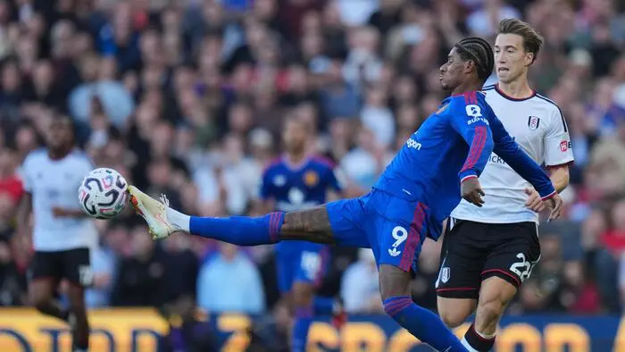 David Affengruber im Duell mit Marcus Rashford