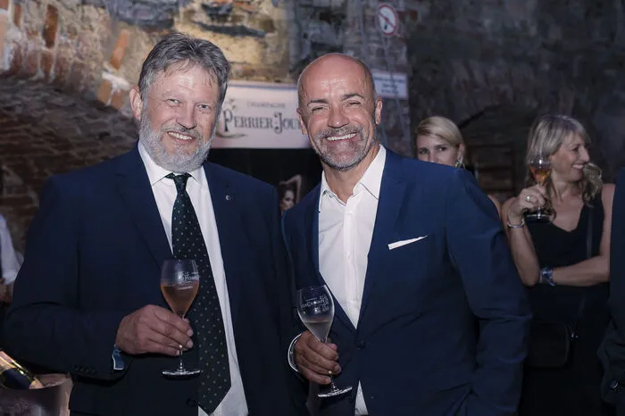 ... die Premiere des Grazer Schloßbergballs am Samstagabend war rundum gelungen.