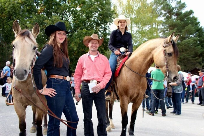 ... wie die Westernreiter aus Birkfeld.