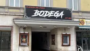 Das Innenleben der Bodega-Bar in Leoben wird nun auf der Auktionsplattform Aurena versteigert