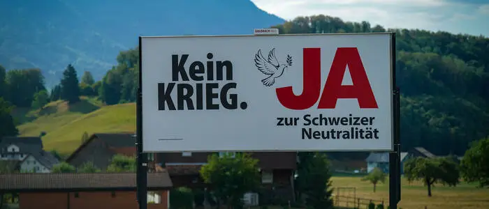 Politische Werbung zur Neutralitätsinitiative