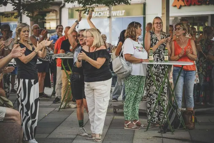 Klicken Sie sich durch die Bilder!