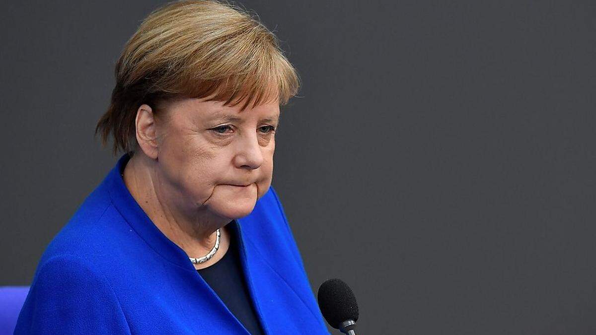 Angela Merkel zeigt sich erschüttert