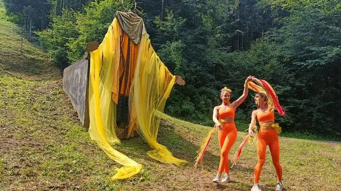 Auf der Reise durch den Wald auf den Johannesberg begegneten die Kinder fantastischen Wesen.