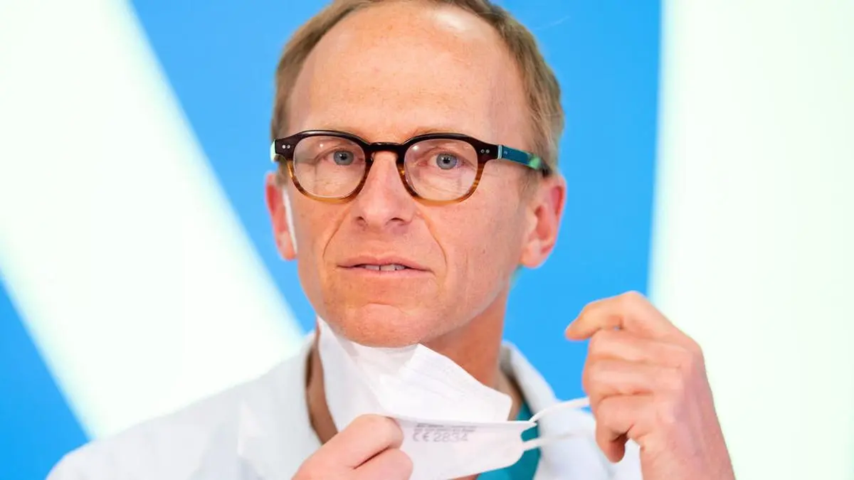 Virologe Christoph Wenisch 