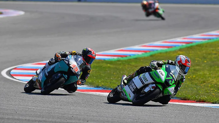 Maximilian Kofler auf der grünen CIP-KTM