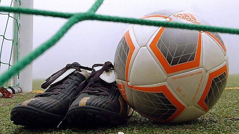 Der Amateur-Fußball muss derzeit ruhen, wegen der 25er-Regel des Gesundheitsministeriums