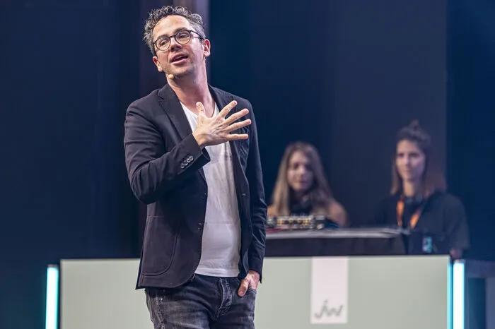 Der Auftritt von Philipp Maderthaner unterhielt und motivierte