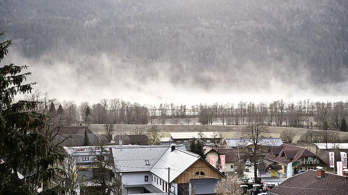 Durchs Gailtal, wie hier zu sehen in Rattendorf, ziehen derzeit Sandstürme