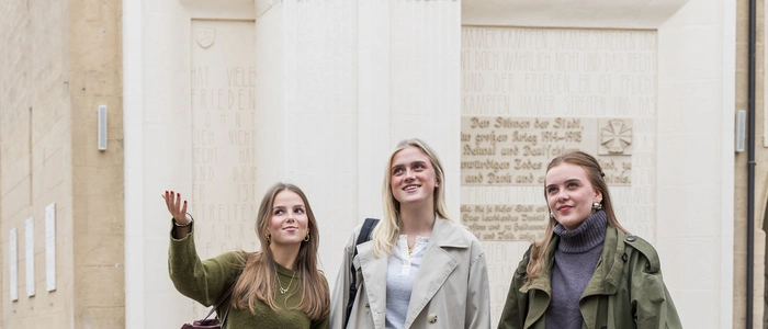 Paula Schwarz, Nina Stubinger und Sophie Weichselbraun maturieren in wenigen Monaten