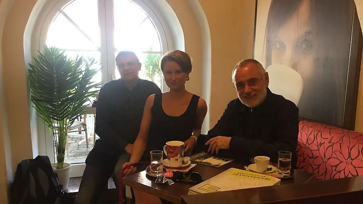 Julia Faßhuber, Mike Traussnig und Peter Faßhuber (r.) präsentierten am 10. September die „Werkstatt 2020“