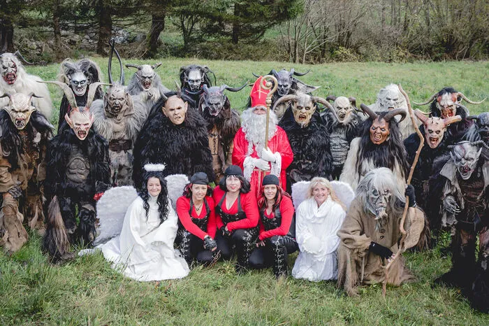Die 1999 gegründete Gruppe hat derzeit 40 Mitglieder, 25 davon sind aktiv. Am 5. Dezember gibt es auf dem Hauptplatz das Spiel samt Krampustreiben.