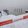 Der abgesperrte Fundort am Traunsee in Gmunden