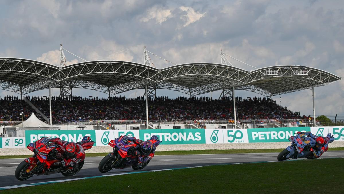 Beim GP von Malaysia lieferten  Bagnaia und Martin einander ein packendes Duell