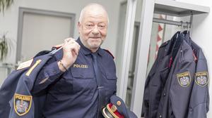 Nach 42 Jahren hängt Wolfgang Rauchegger seine Uniform an den Nagel 