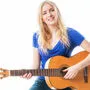 Gitarre spielen kann man leicht erlernen. 