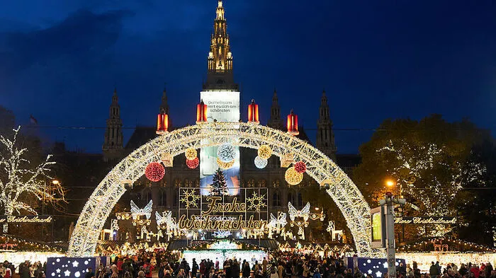 "Gemeinsam feiert es sich am schönsten" heißt das Motto des weltberühmten Christkindlmarktes.