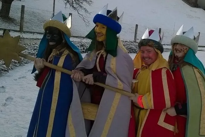 Zielstrebig: die Gruppe in Dörfl (Gemeinde St. Ruprecht/Raab).