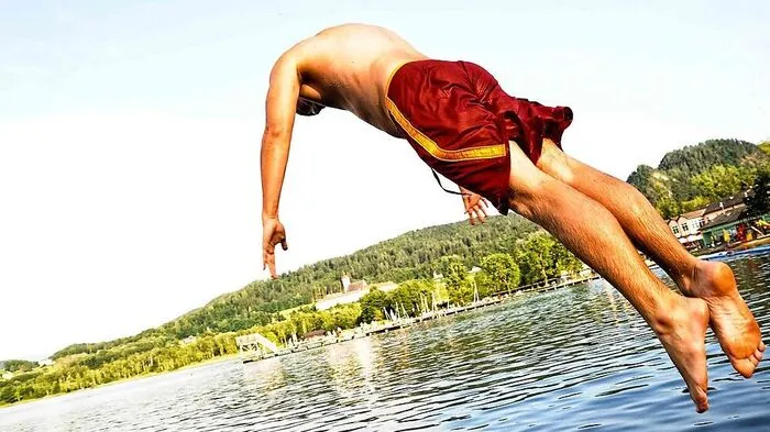 Im Längsee kann man auch außerhalb der Öffnungszeiten abtauchen