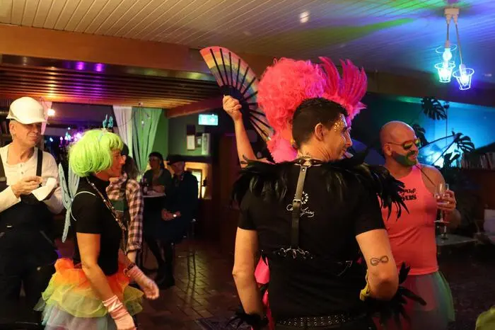 Auch Dragqueen Candy Licious aus Stainz war unter den Partygästen.