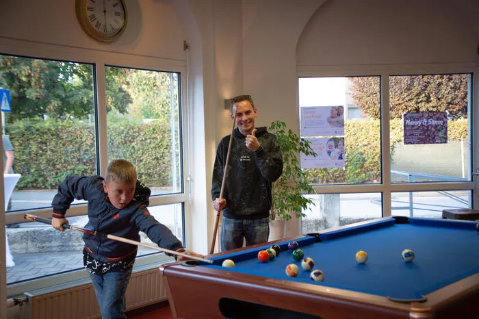 Mit dem Jugendzentrum soll Kindern und Jugendlichen einen ruhiger Rückzugsort geboten werden, an dem sie sich mit Freunden treffen können.