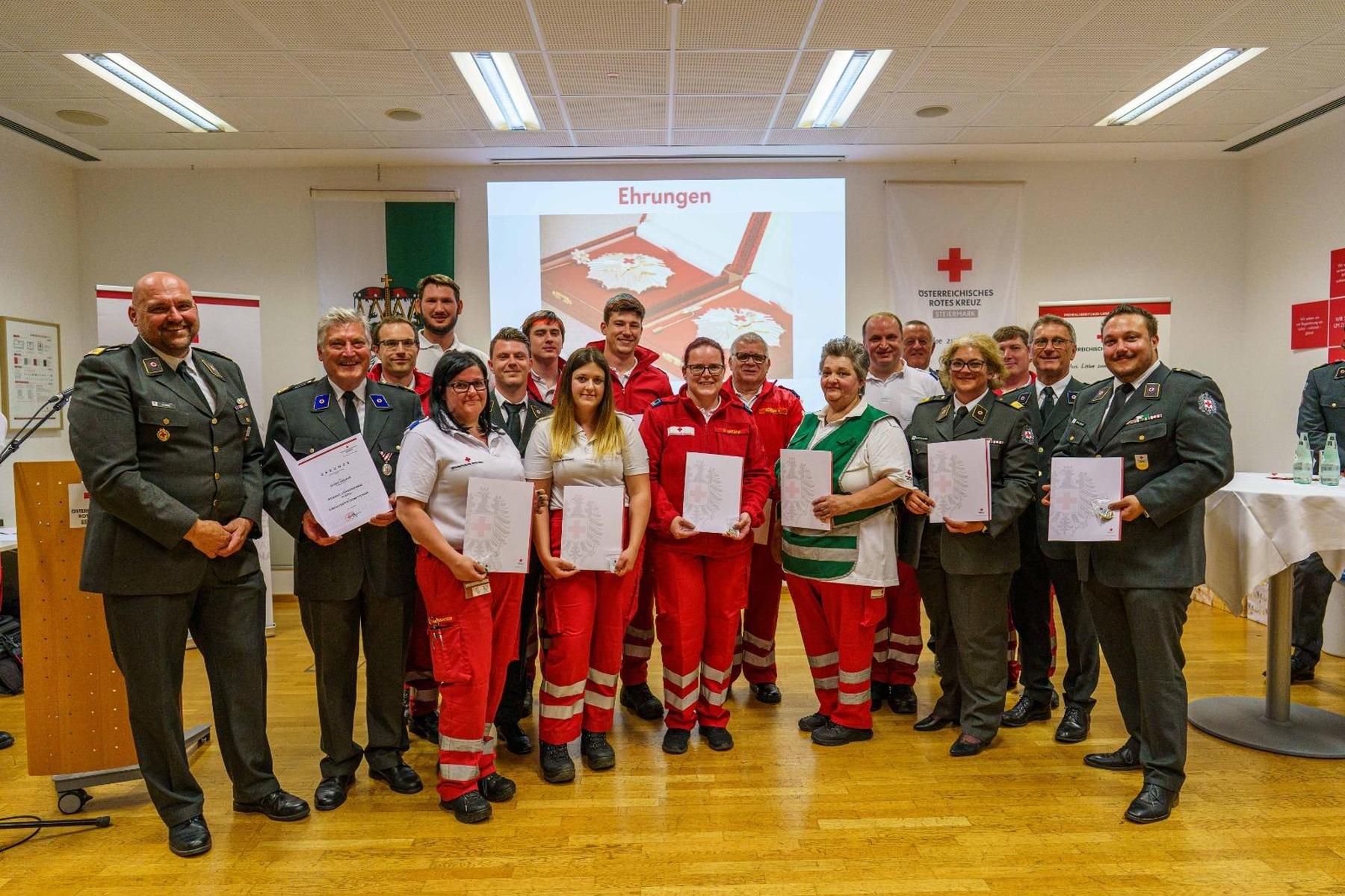 Bezirksversammlung: Rotes Kreuz Leibnitz dankte Mitarbeiterinnen und Mitarbeitern