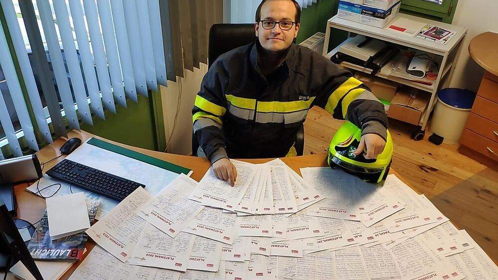 Kommandantstellvertreter Michael Lafer freut sich schon über viele Stimmen für die Feuerwehr Riegersburg