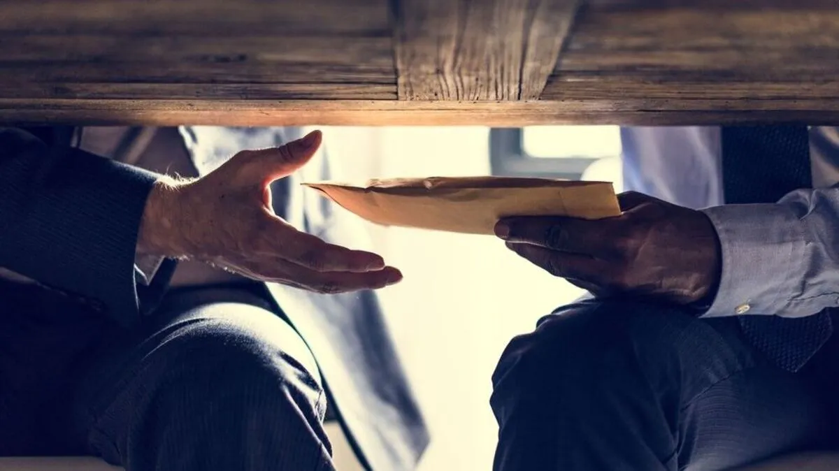 Wer Korruption beobachtet, soll diese auch melden können