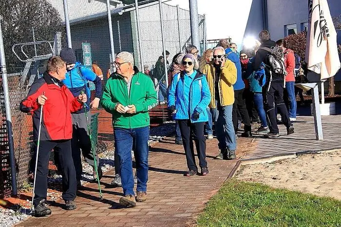 Und auch heuer war die Schar der Wanderer wieder groß.