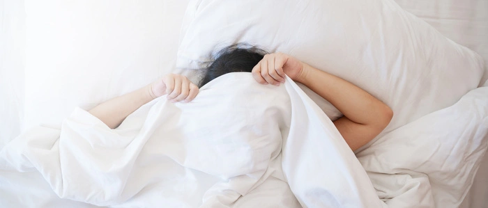 „Bed Rotting“ ist das tagelange Faulenzen im Bett