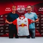 Niki Veratschnig mit Sportchef Marcus Mann