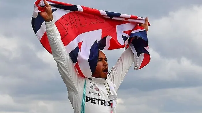 TOPSHOT-AUTO-PRIX-F1-GBR