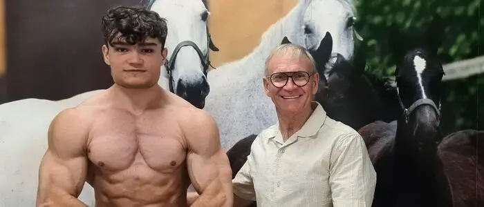 Walter Stückler mit einem seiner Schützlinge, Denis Unger, der bei ihm im X-Large-Studio trainiert. Beim Bewerb wird Unger nicht antreten, weil er bis dahin die Profi-Lizenz haben wird