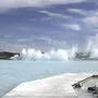 In der Nähe der bei Touristen beliebten "Blauen Lagune" auf der Halbinsel Reykjanes werden seit fast einer Woche eine Serie kleiner Erdbeben sowie das "Aufblähen" eines Berges festgestellt