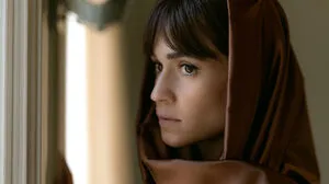 Niv Sultan in der Serie „Teheran“ 