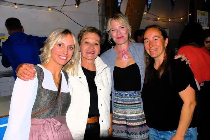 Hunderte Besucherinnen und Besucher ließen sich das Fest nicht entgehen.