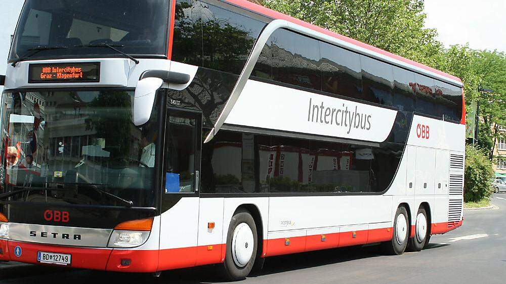 Beliebt – aber gerade zu Stoßzeiten wird es im Intercity-Bus zwischen Klagenfurt und Graz eng